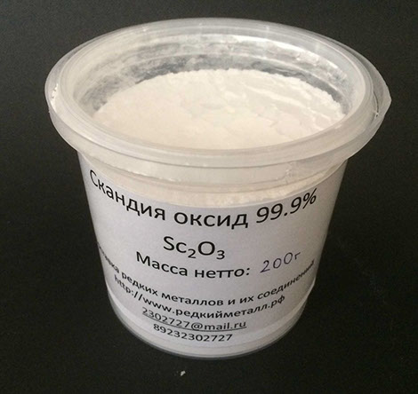 Скандия оксид